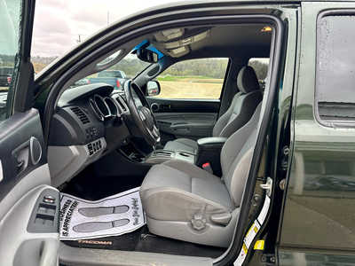 2012 Toyota Tacoma, $14900. Photo 6
