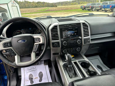 2015 Ford F150 Crew Cab, $15900. Photo 4