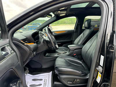 2015 Lincoln MKC, $11900. Photo 7