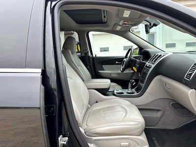 2010 GMC Acadia, $5900. Photo 8