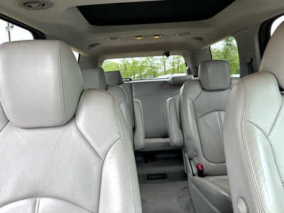 2010 GMC Acadia, $5900. Photo 9