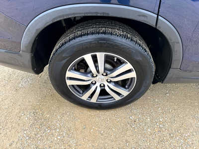 2017 Honda Pilot, $14900. Photo 11