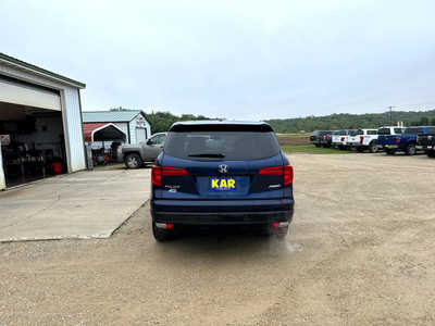 2017 Honda Pilot, $14900. Photo 12