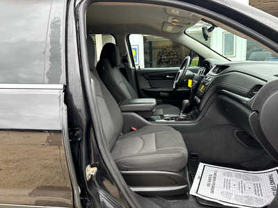 2016 Chevrolet Traverse, $8900. Photo 9
