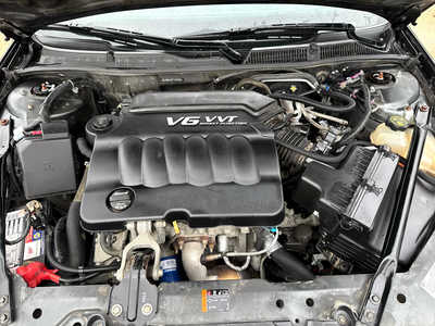 2015 Chevrolet Impala, $7900. Photo 11