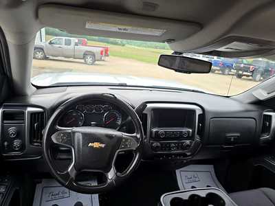 2015 Chevrolet 1500 Crew Cab, $14500. Photo 2