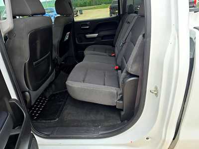 2015 Chevrolet 1500 Crew Cab, $14500. Photo 8