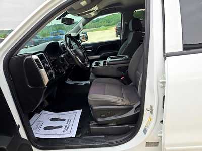 2015 Chevrolet 1500 Crew Cab, $14500. Photo 9