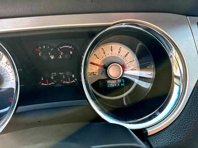2011 Ford Mustang, $8900. Photo 3