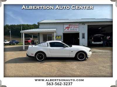 2011 Ford Mustang, $8900. Photo 1