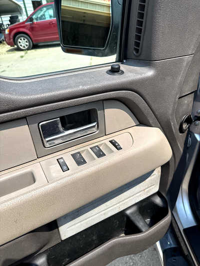 2010 Ford F150 Ext Cab, $6500. Photo 5