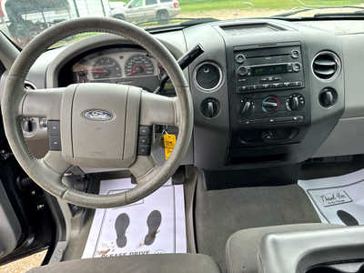 2008 Ford F-150, $2900. Photo 4
