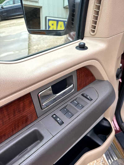 2010 Ford F150 Crew Cab, $7900. Photo 5
