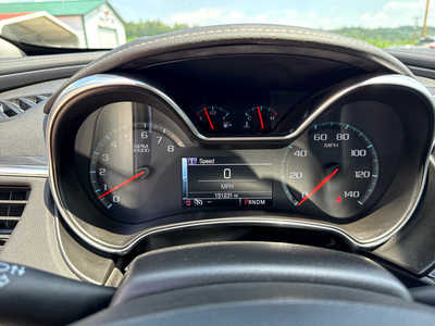 2014 Chevrolet Impala, $7900. Photo 3