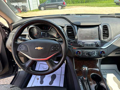 2014 Chevrolet Impala, $7900. Photo 4