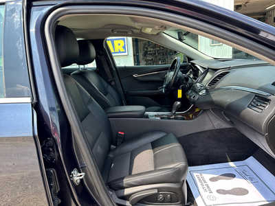 2014 Chevrolet Impala, $7900. Photo 8