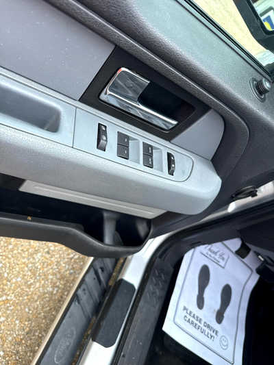 2013 Ford F150 Crew Cab, $9900. Photo 5