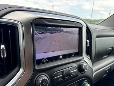 2020 Chevrolet 1500 Crew Cab, $24900. Photo 5