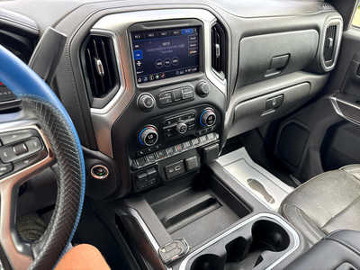 2020 Chevrolet 1500 Crew Cab, $24900. Photo 6