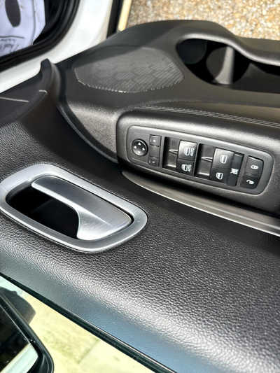 2020 Dodge Durango, $15500. Photo 5