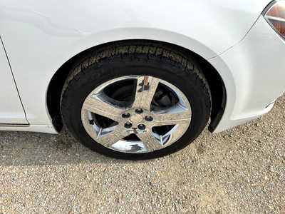 2012 Chevrolet Malibu, $5900. Photo 8