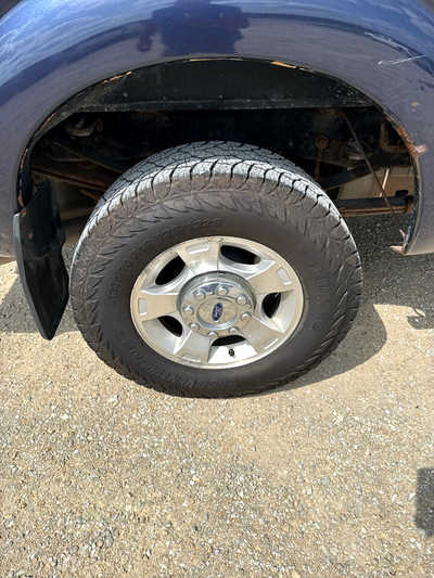 2013 Ford F250 Reg Cab, $12900. Photo 11