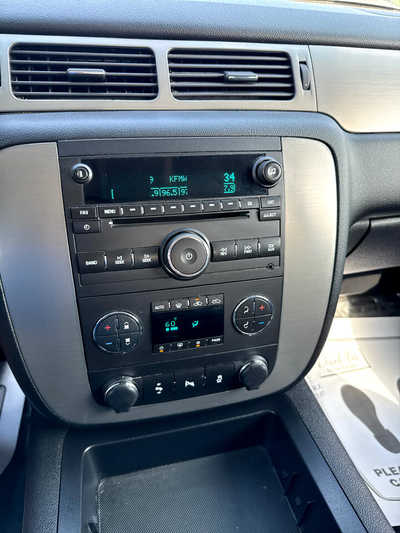 2013 Chevrolet 1500 Crew Cab, $12900. Photo 7