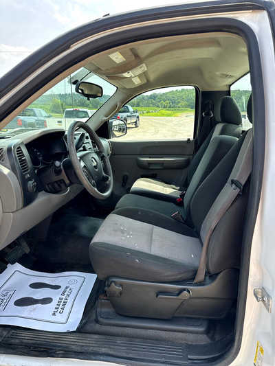 2008 Chevrolet 1500 Reg Cab, $5500. Photo 6