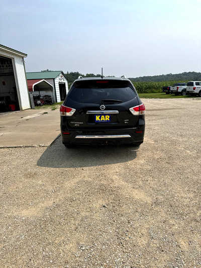 2015 Nissan Pathfinder, $5500. Photo 10