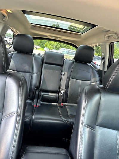 2015 Nissan Pathfinder, $5500. Photo 8