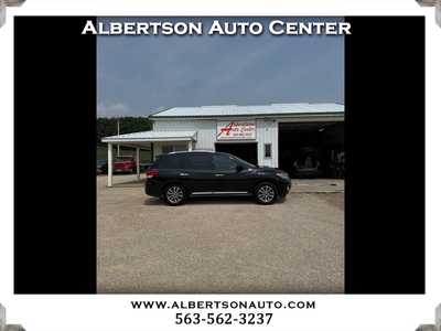 2015 Nissan Pathfinder, $5500. Photo 1