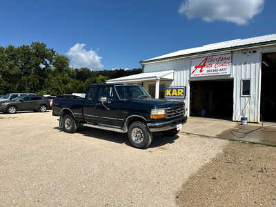 1997 Ford F250 Ext Cab, $5500. Photo 2