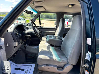 1997 Ford F250 Ext Cab, $5500. Photo 6