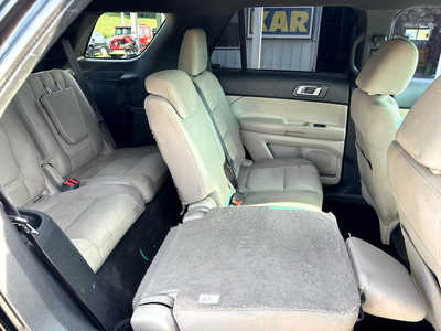 2012 Ford Explorer, $5900. Photo 9