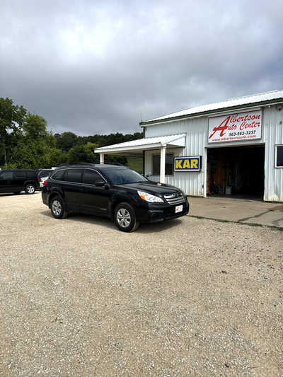 2013 Subaru Outback, $6900. Photo 2