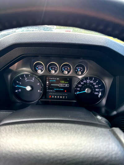 2015 Ford F250 Crew Cab, $18900. Photo 3