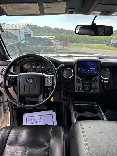 2015 Ford F250 Crew Cab, $18900. Photo 4
