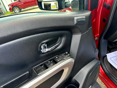 2018 Nissan Titan, $28900. Photo 6