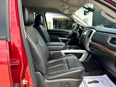 2018 Nissan Titan, $28900. Photo 8