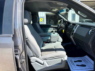 2012 Ford F150 Crew Cab, $4900. Photo 8