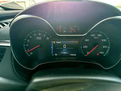 2014 Chevrolet Impala, $9900. Photo 3