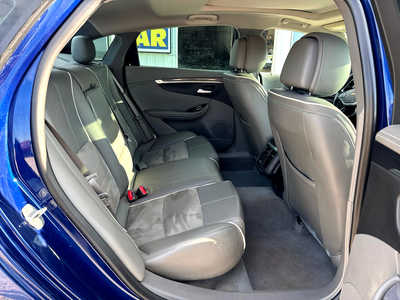 2014 Chevrolet Impala, $9900. Photo 9