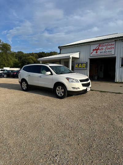 2012 Chevrolet Traverse, $7900. Photo 2