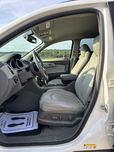 2012 Chevrolet Traverse, $7900. Photo 8