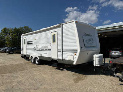 2003 Forest River Cherokee, $4900. Photo 2