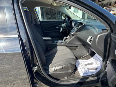 2016 Chevrolet Equinox, $3900. Photo 9