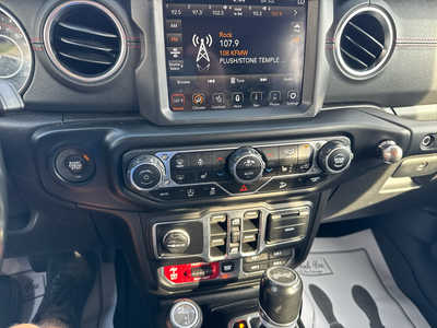 2020 Jeep Wrangler Unlimited, $29000. Photo 6