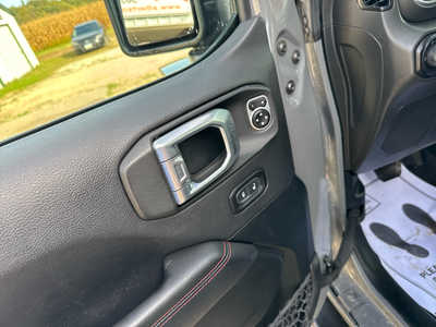 2020 Jeep Wrangler Unlimited, $29000. Photo 7