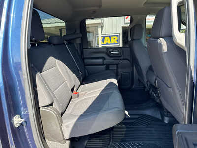 2022 Chevrolet 2500 Crew Cab, $34900. Photo 10