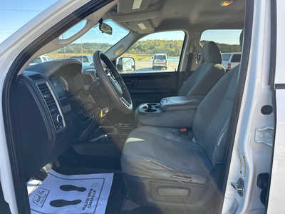 2015 RAM 2500, $14900. Photo 6